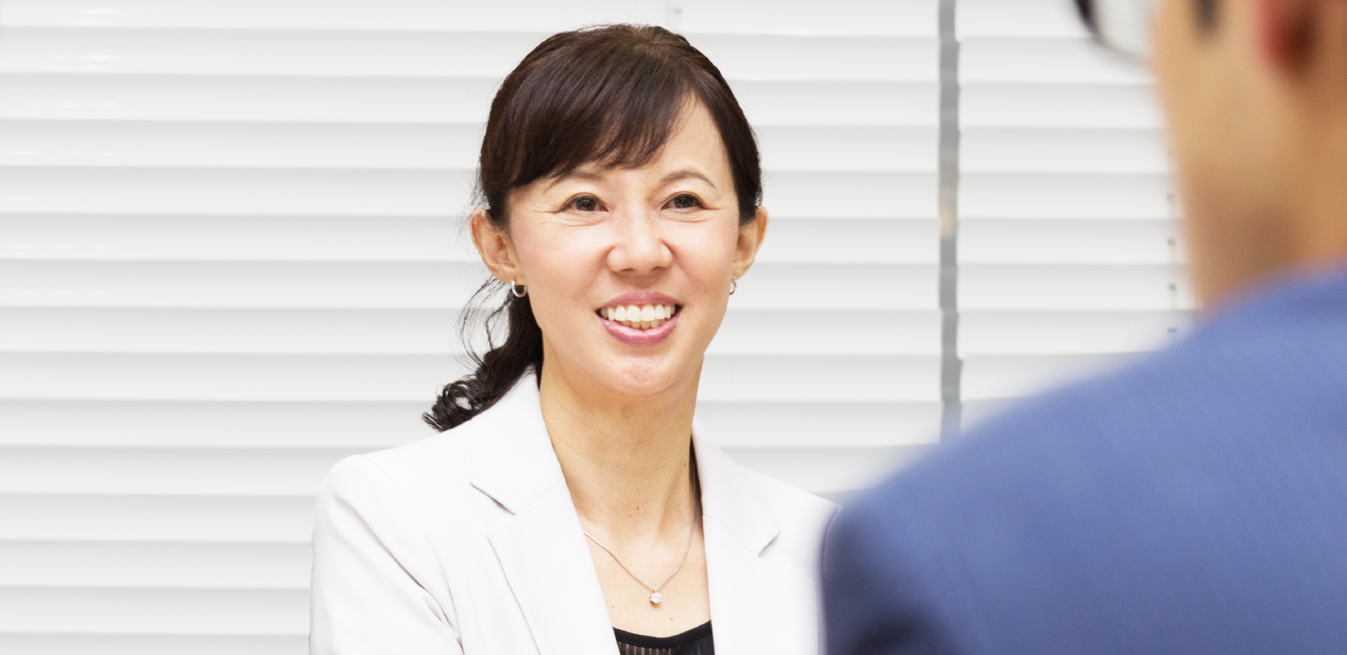 代表 高須 久二子